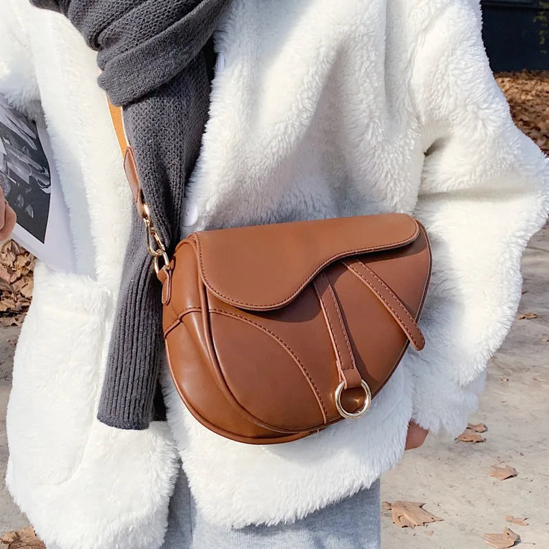 Korean Saddle Bag