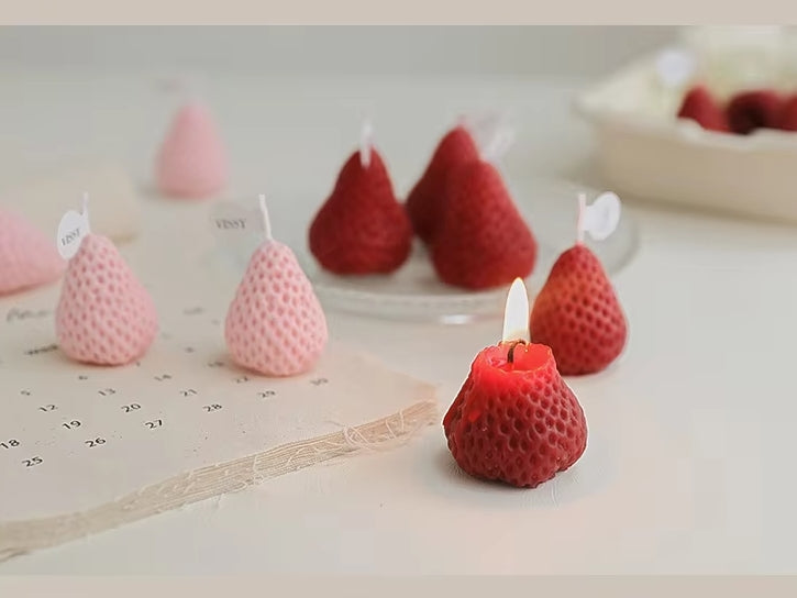 Strawberry Candle Set 4pcs
