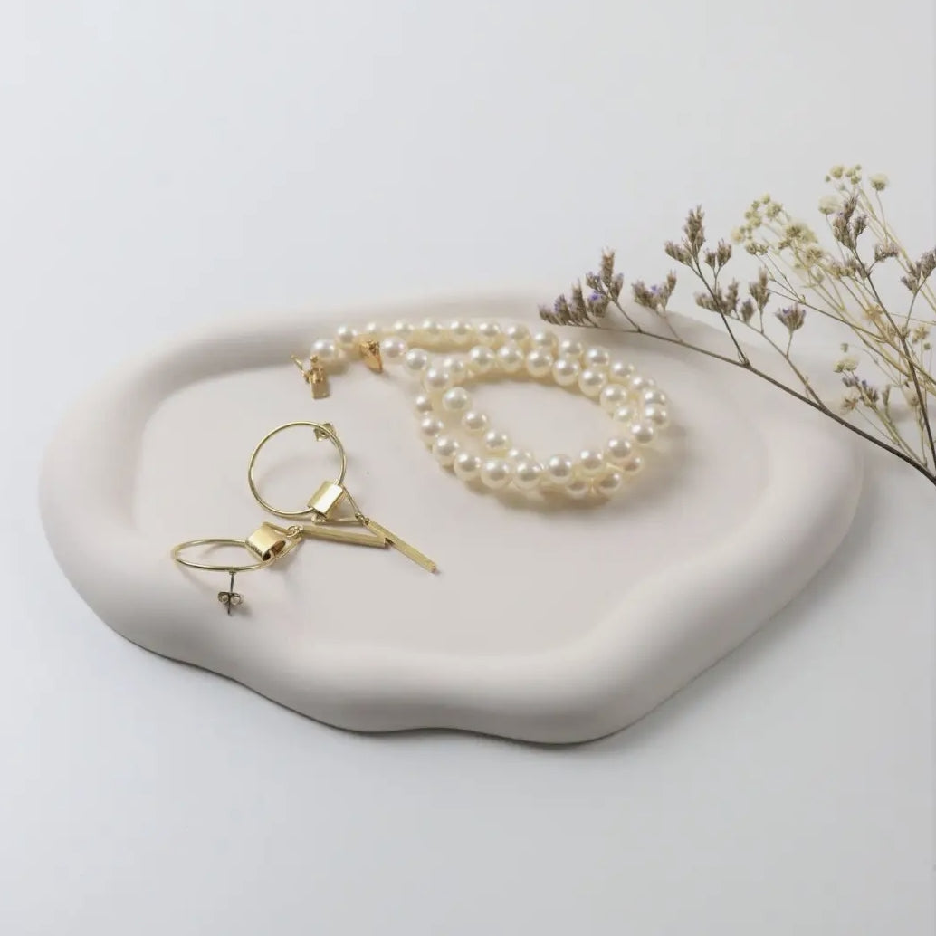 Irregular Cloud Tray
