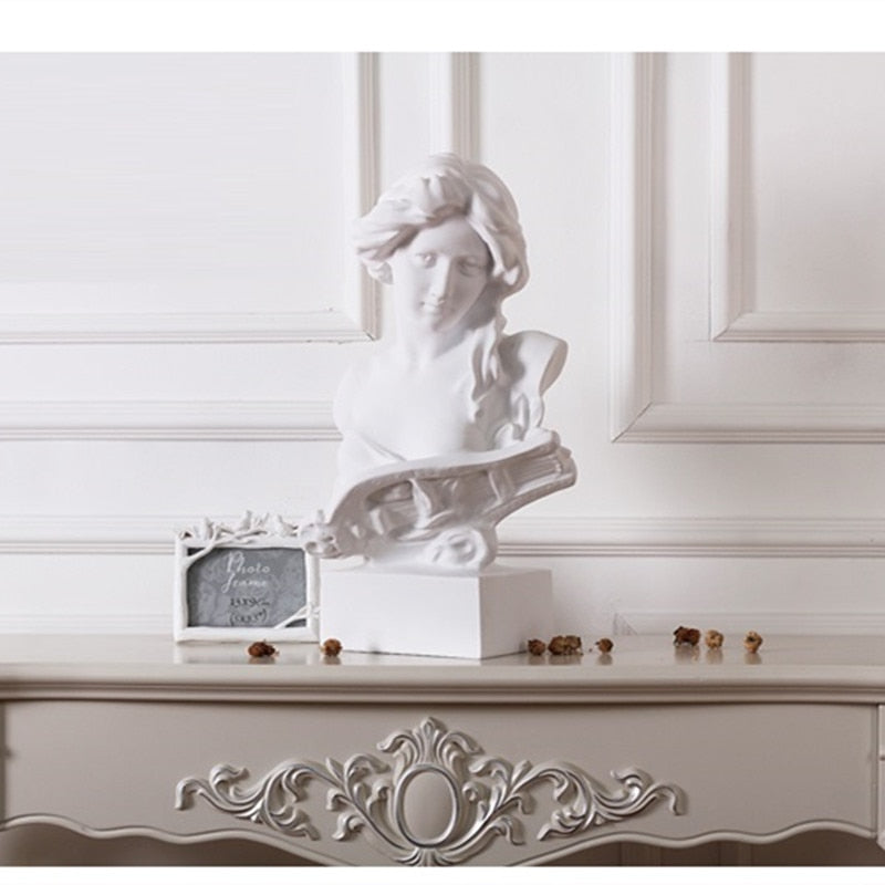 Academia Venus Statue