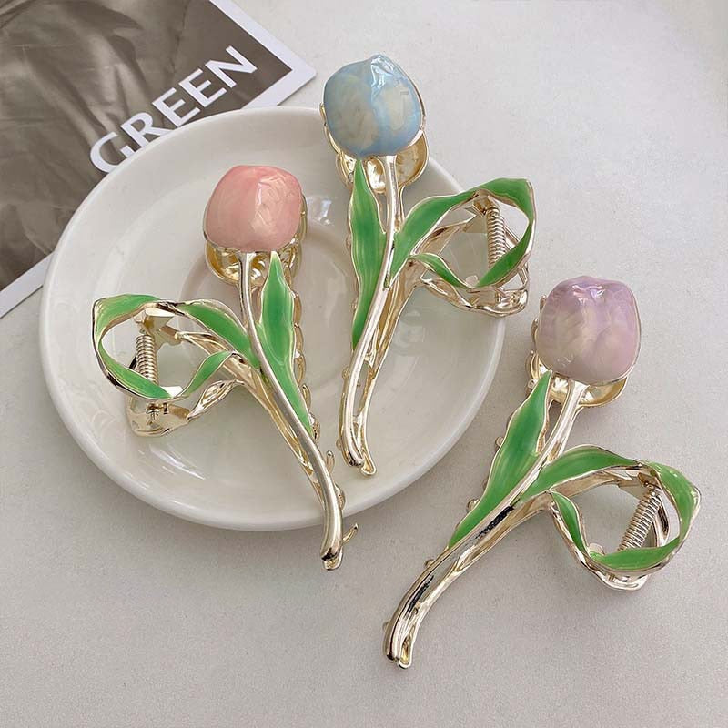 Coquette Tulip Hair Claw