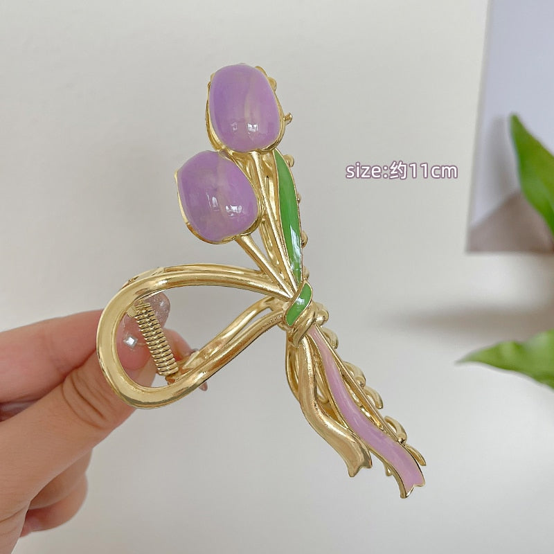 Coquette Tulip Hair Claw
