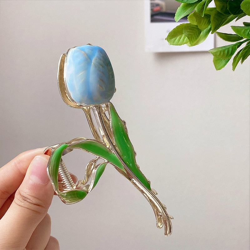 Coquette Tulip Hair Claw