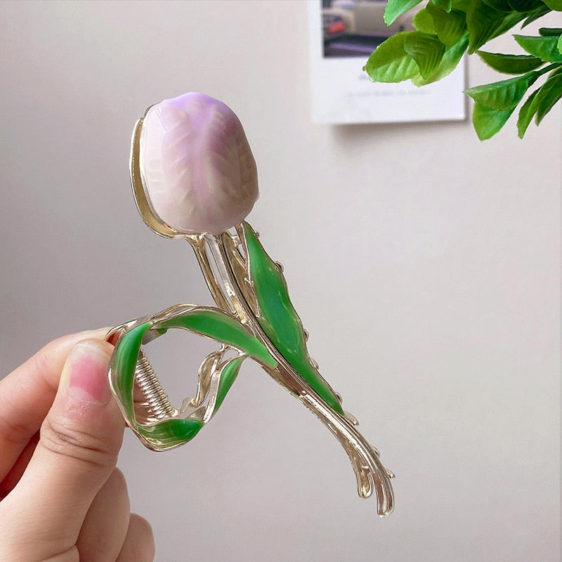 Coquette Tulip Hair Claw