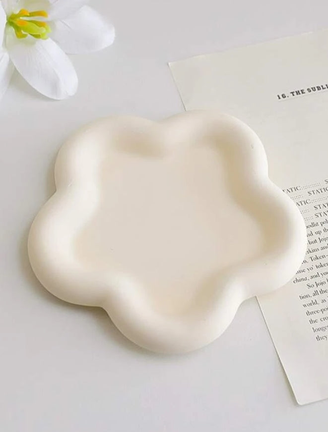 Minimalist Flower Tray
