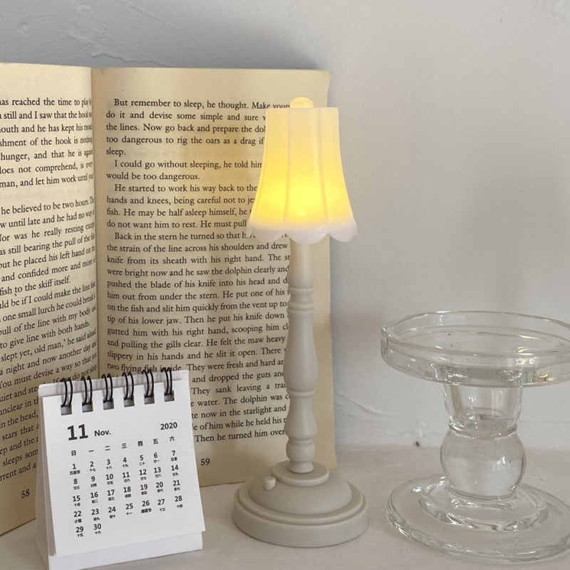 Academia Decor Desk Lamp