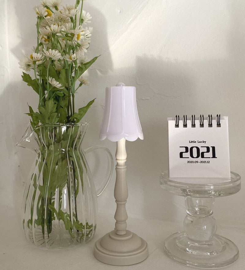 Academia Decor Desk Lamp