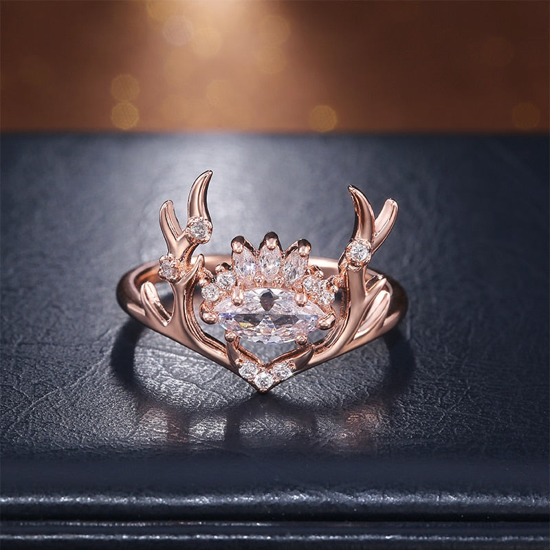 Gold Pleated Dainty Elk Ring