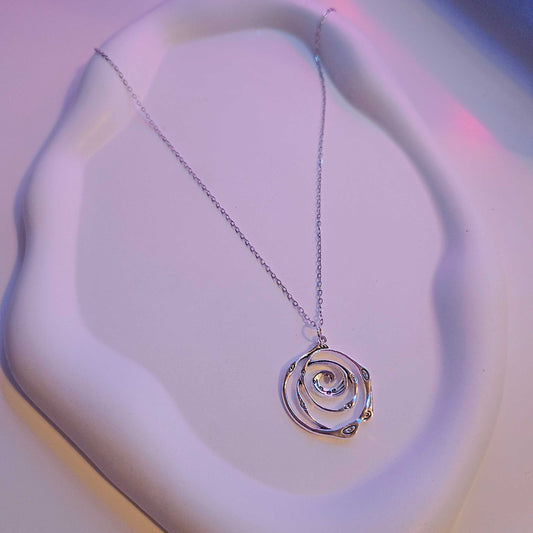 Spiral Y2K Necklace