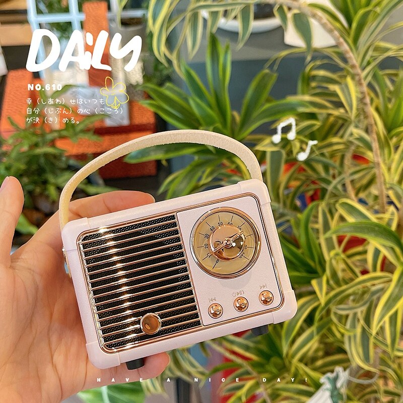 Mini Retro Radio Speaker