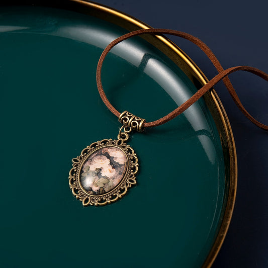 Dark Academia Vintage Flower Necklace